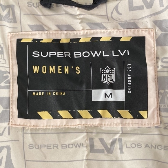 Super Bowl LVI (2022) Los Angeles bomber coat - Picture 11 of 13